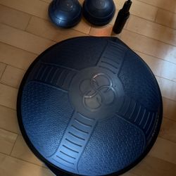 BOSU Balance Trainer + 2 Dome Pods + Pump