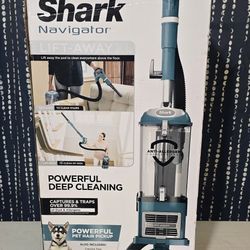 Shark Navigator Lift-Away XL Deep Cleaning Vacuum