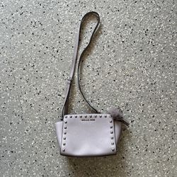 Michael kors medium selma crossbody cheap