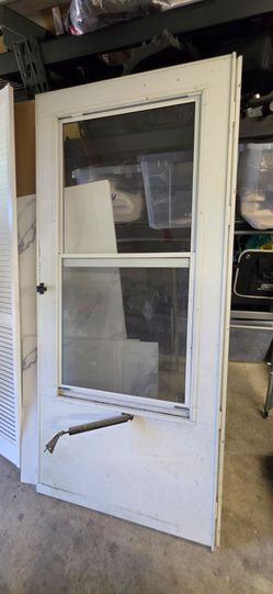 35.5" x 79.5" White Storm Door – Right-Hand Outswing