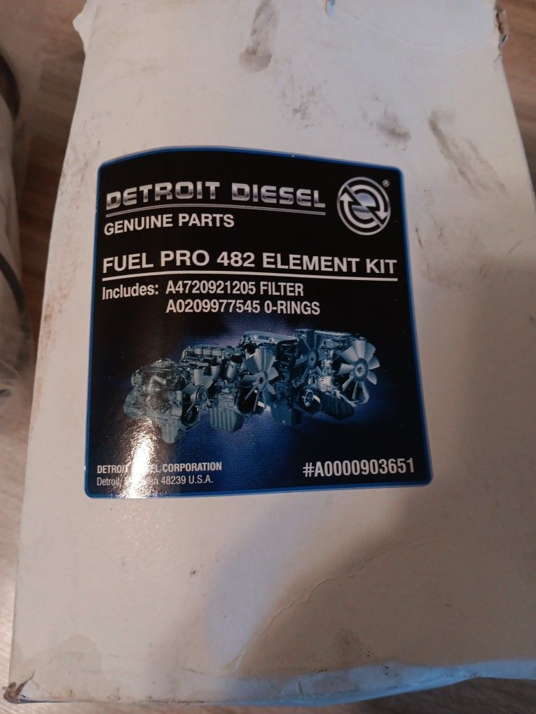 Detroit Diesell Fuel Filter