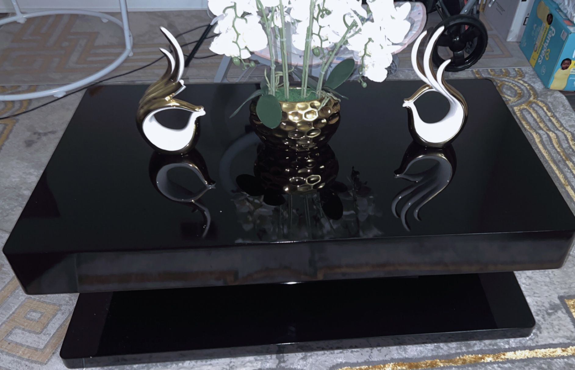 COFFEE TABLE