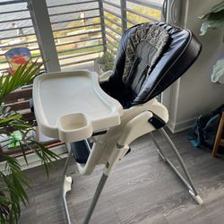 Graco Collapsible High Chair 