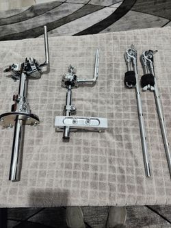 Drum hardware