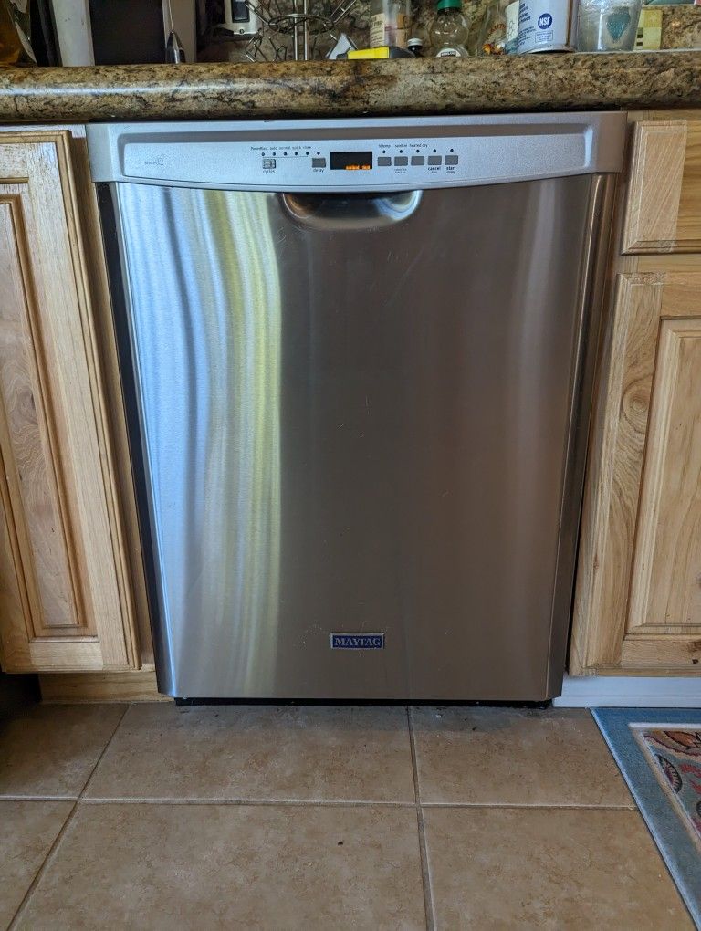 MAYTAG Stainless Steel Dishwasher for Sale in Palm Springs, CA OfferUp