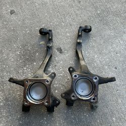 Toyota Tacoma OEM Spindles