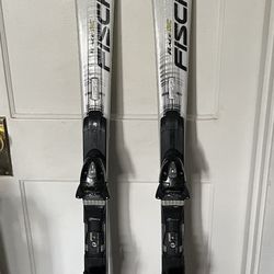 Fischer Race SC RC4 155cm Skis w/ Tyrolla Bindings 116-65-98 r=10