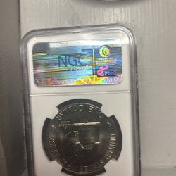 1976 D Type 2 $1 MS 66