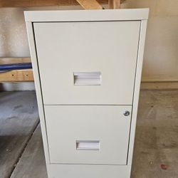 2 DRAWER LETTER SIZE FILE CABINET 