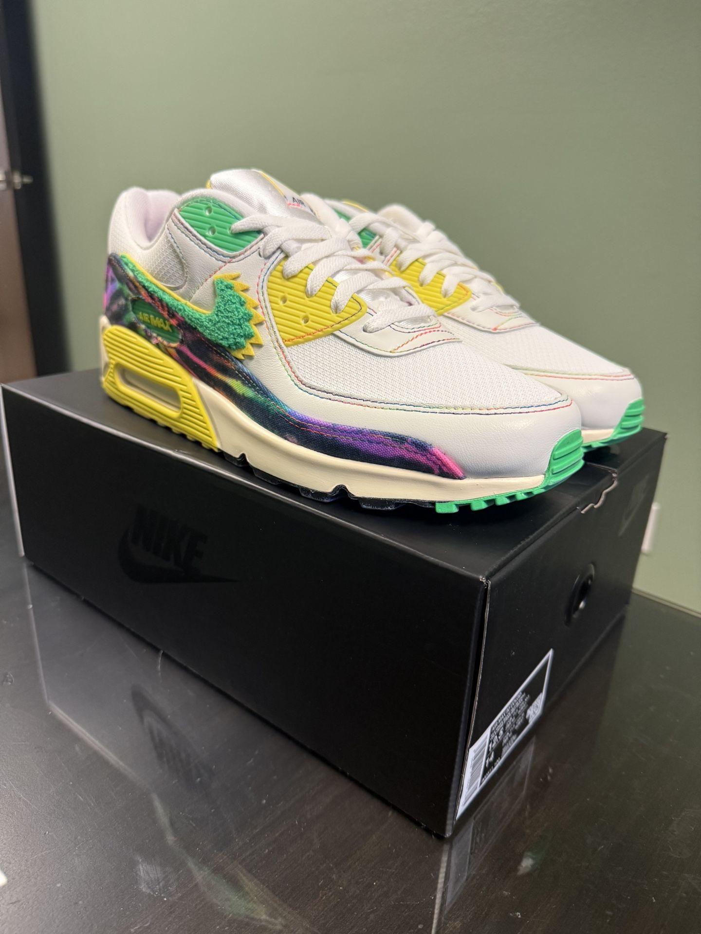 Size 12.5 - Nike Grateful Dead x University Of Oregon x Air Max 90