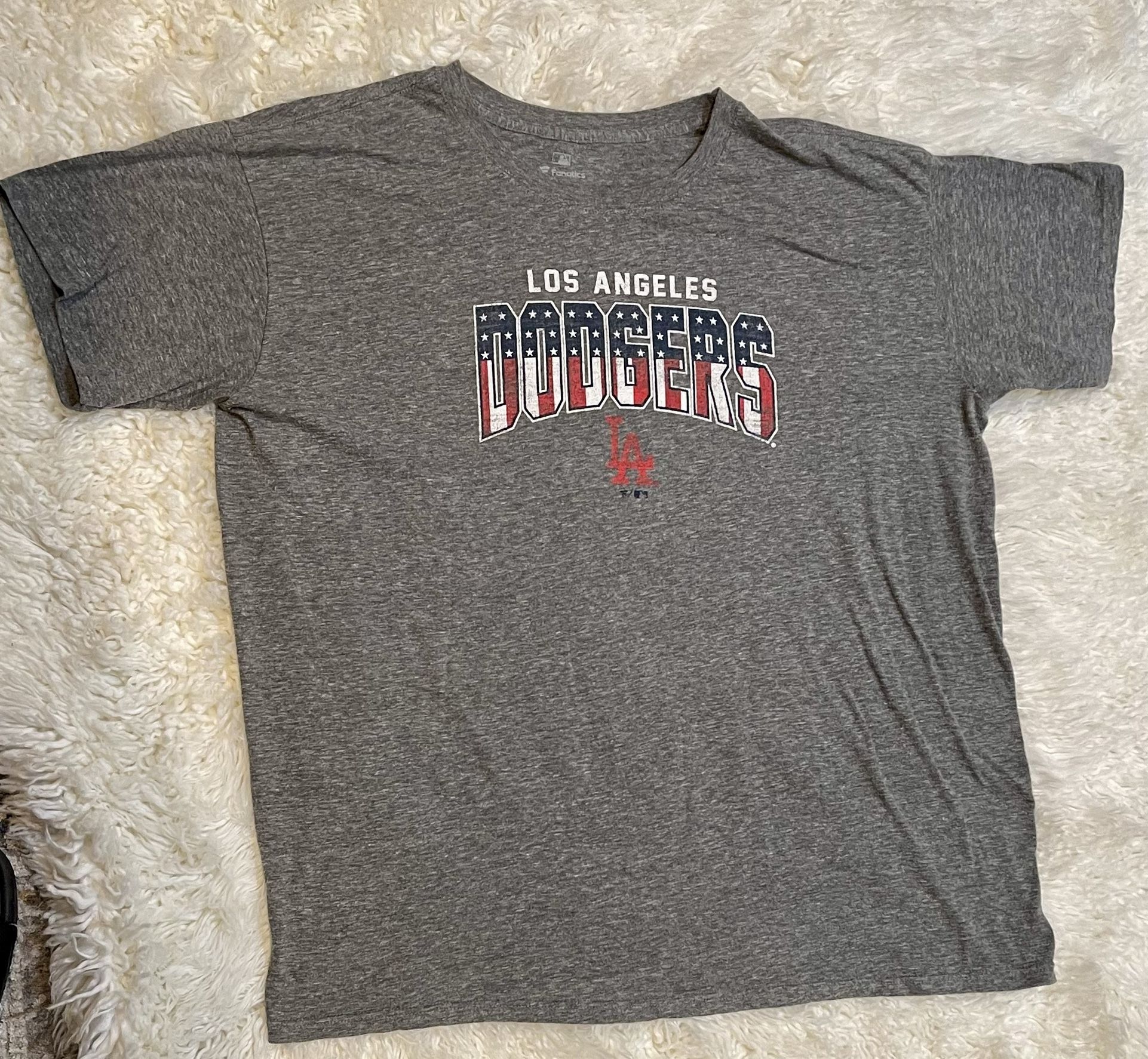 Size 3XL Fanatics Dodger T-Shirt