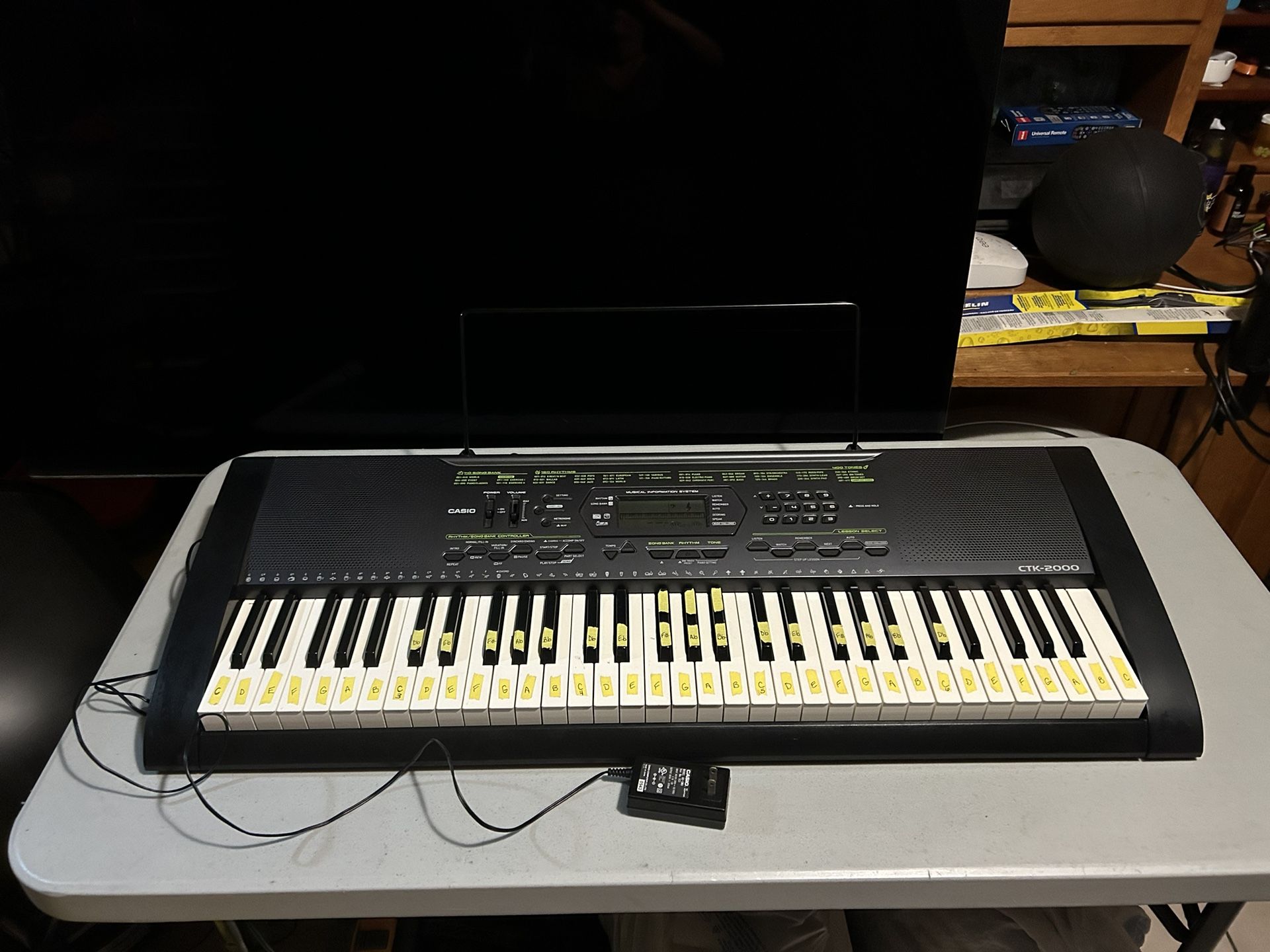 Casio CTK-2000 Keyboard With Stand 