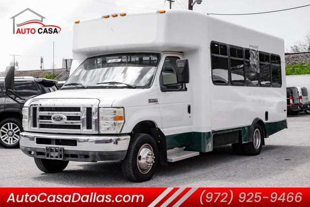 2009 Ford Commercial E450