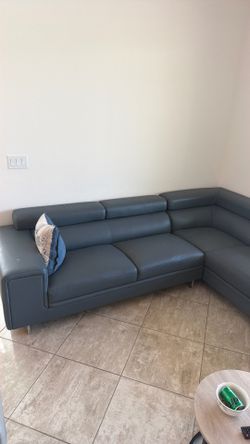 Drew Dark Blue Micro Right Chaise Sectional