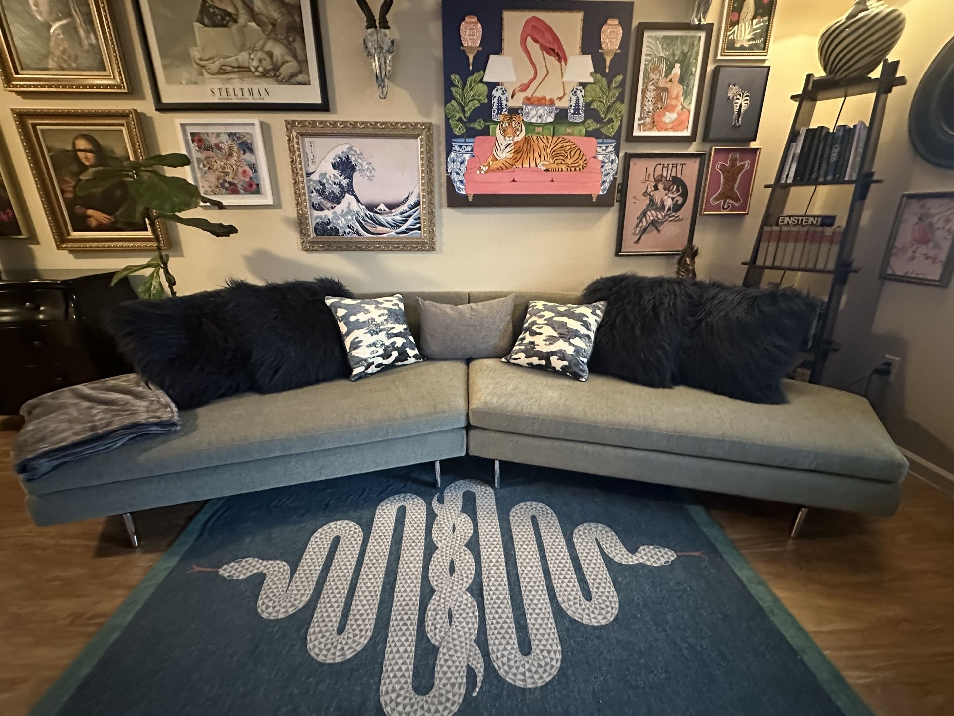 Della Robbia Alexa 2 piece Sofa Excellent Condition Retails over 8K! **Free Local Delivery**