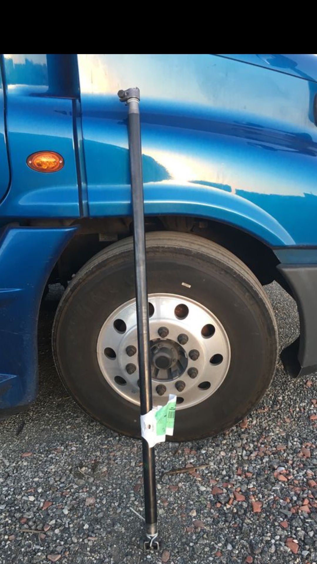 Stabilizing bar