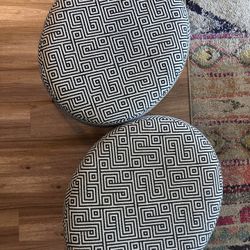 Two Ottomans 