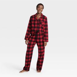sleepwear size L