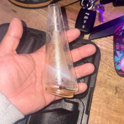 Louis Vuitton Glass Replacement Puff Co.
