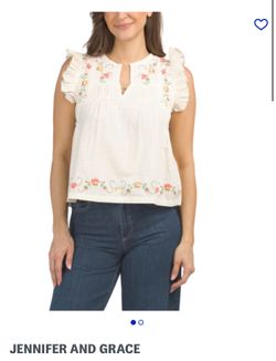 embroidered tshirt New with tags Small/ medium