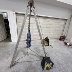 Rescue Tripod & Winch