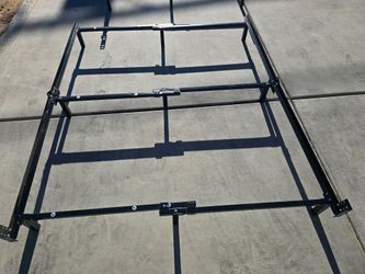 FREE.... (2) Twin/Full/Queen Bed Rails