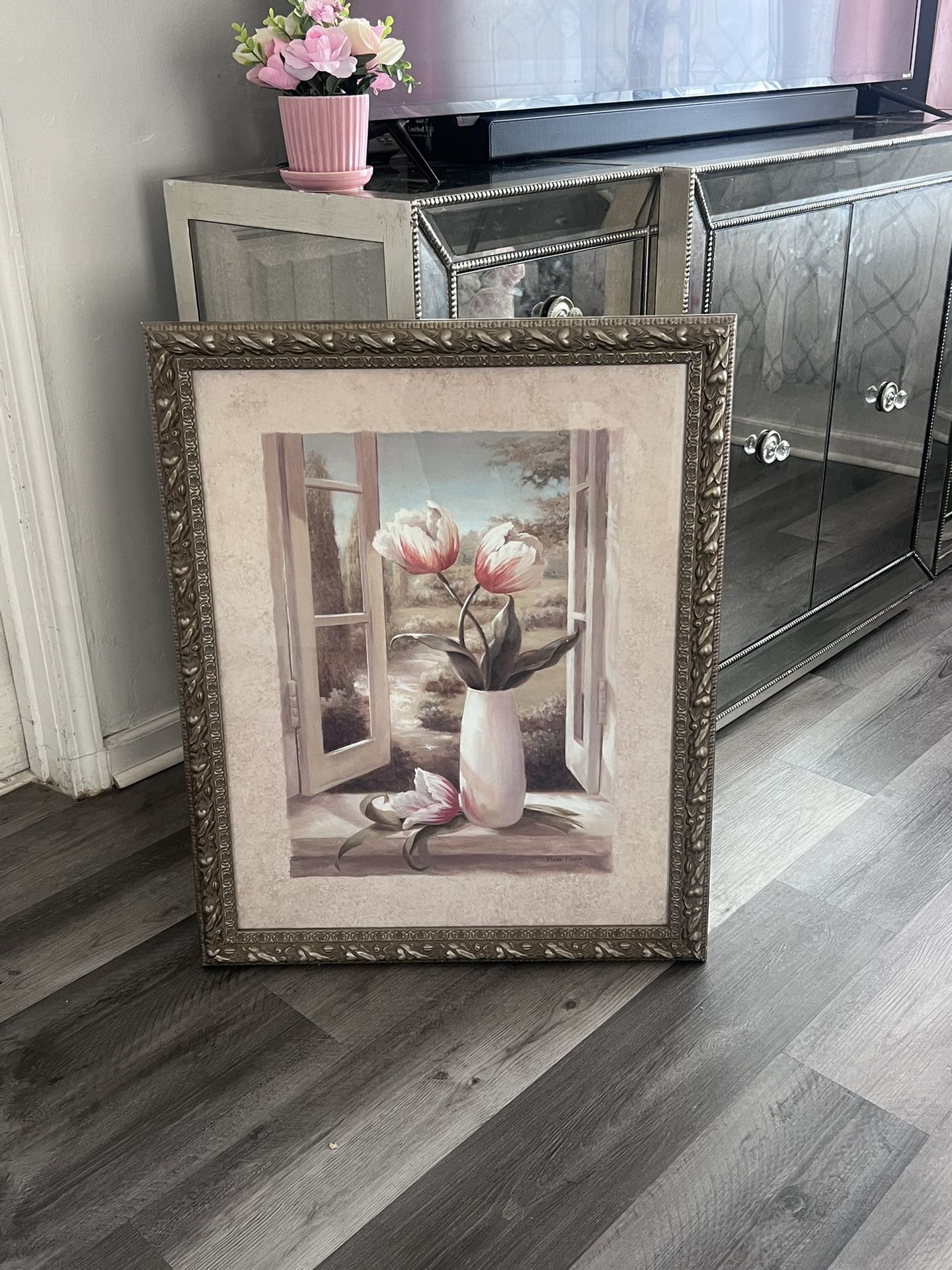 Framed Tulip Artwork – 27x33 inches