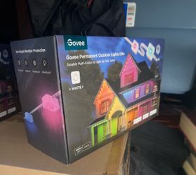 New in Box GOVEE Professional Permanent Outdoor Lights Elite 100 feet