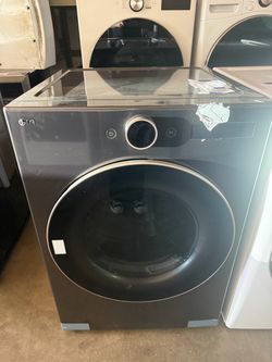LG Electric Dryer