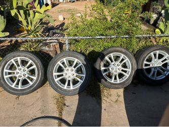 2018 Chevy Camaro rims and tires