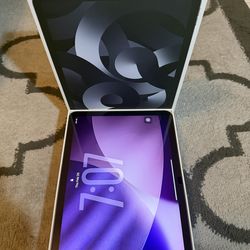 IPad Air 5,  64gb + Cellular Unlock,  IOS 2026 Tahoe, 11 Inch