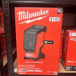 Milwaukee M18 Bluetooth Jobsite Speaker 