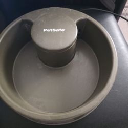 Filtering Pet Water Bowl