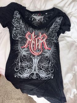 Fitted tee