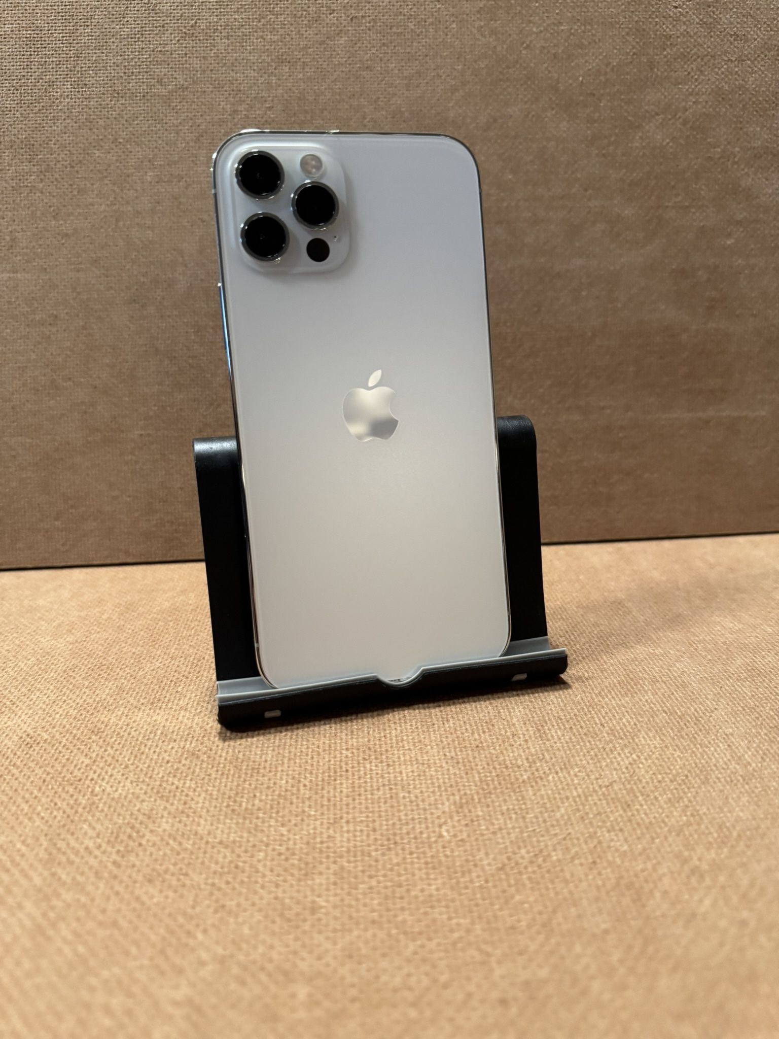 iPhone 13 Pro 256gb 5g unlocked