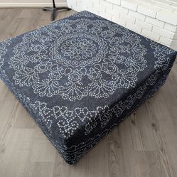 Ottoman - 36in x 36in x 13in