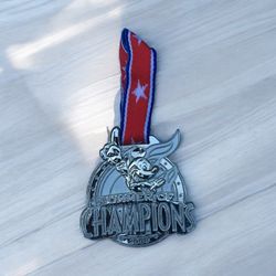 Disney Pin - Summer of Champions 2008 - Silver Medal