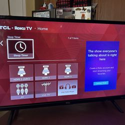 32’ Roku TCL Flatscreen 