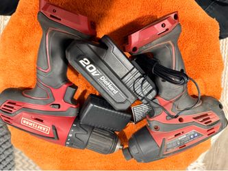 Craftsmen 2 drills with battery and charger $50