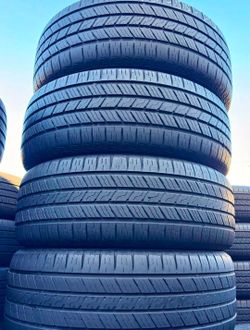 275 55 20 Goodyear tires Con 80% de Vida Las 4