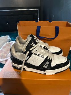 louis vuitton trainer sneaker black