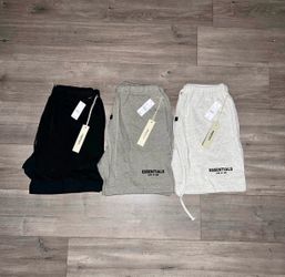 Essential fear of god shorts