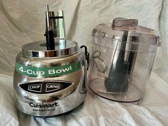 Cuisinart Mini-Prep Plus 4-Cup Food Processor (Brushed Chrome Base) - Like New!