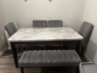Table Set