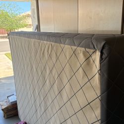 Queen box Spring And Frame