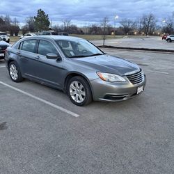2012 Chrysler 200