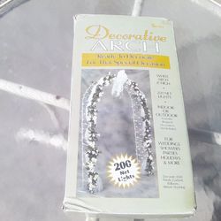 Darice Decorative Arch O.B.O.