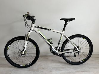 Mountains Bike Cannodale Large and Medium