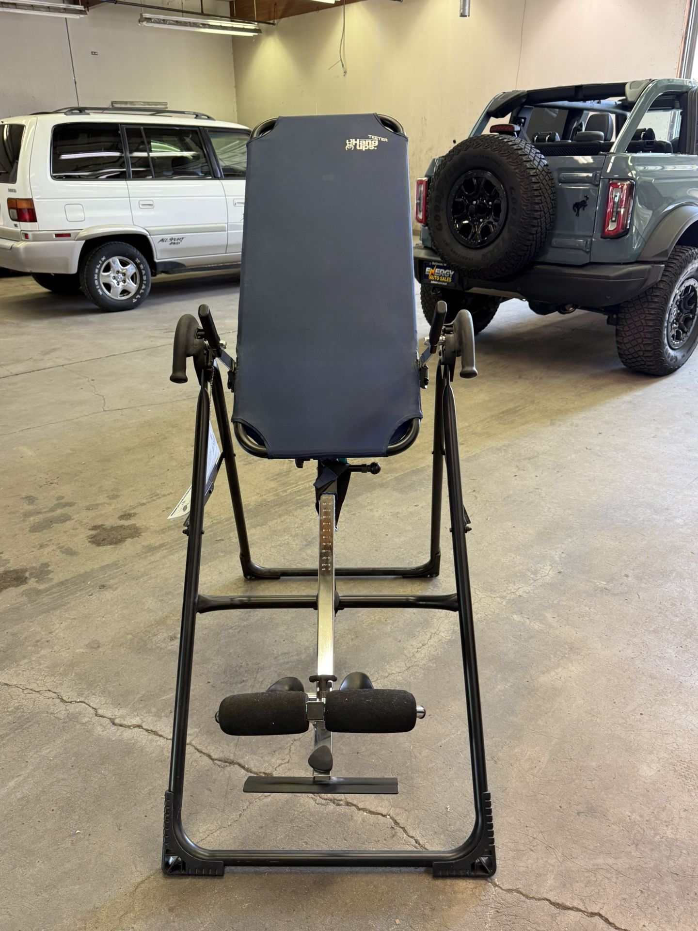 Teeter Hangups Inversion Table T 7000. Perfect Folds And Stores Easily.