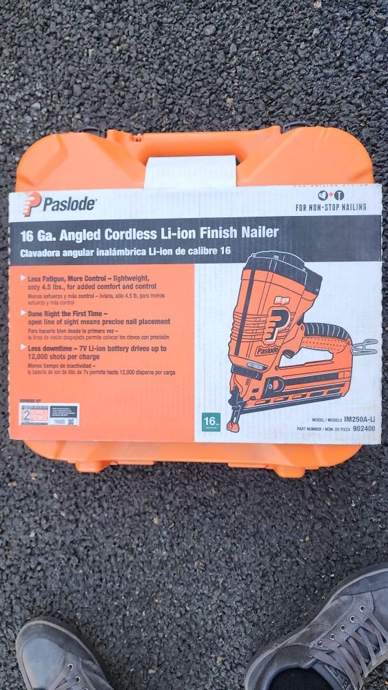 Paslode finish nailer 16ga cordless new carpentry
